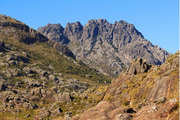 Peak Agulhas Negras (black needles) mountain landscape, Itatiaia (Source_ Canva)